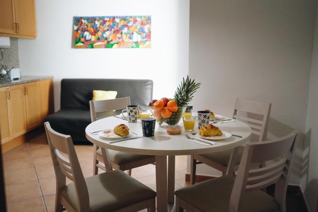 Ferienwohnung Wonderful Flats With Pool By Host Wise Albufeira Exterior foto