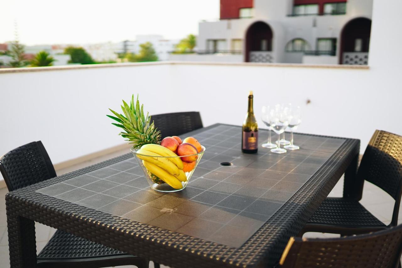 Ferienwohnung Wonderful Flats With Pool By Host Wise Albufeira Exterior foto